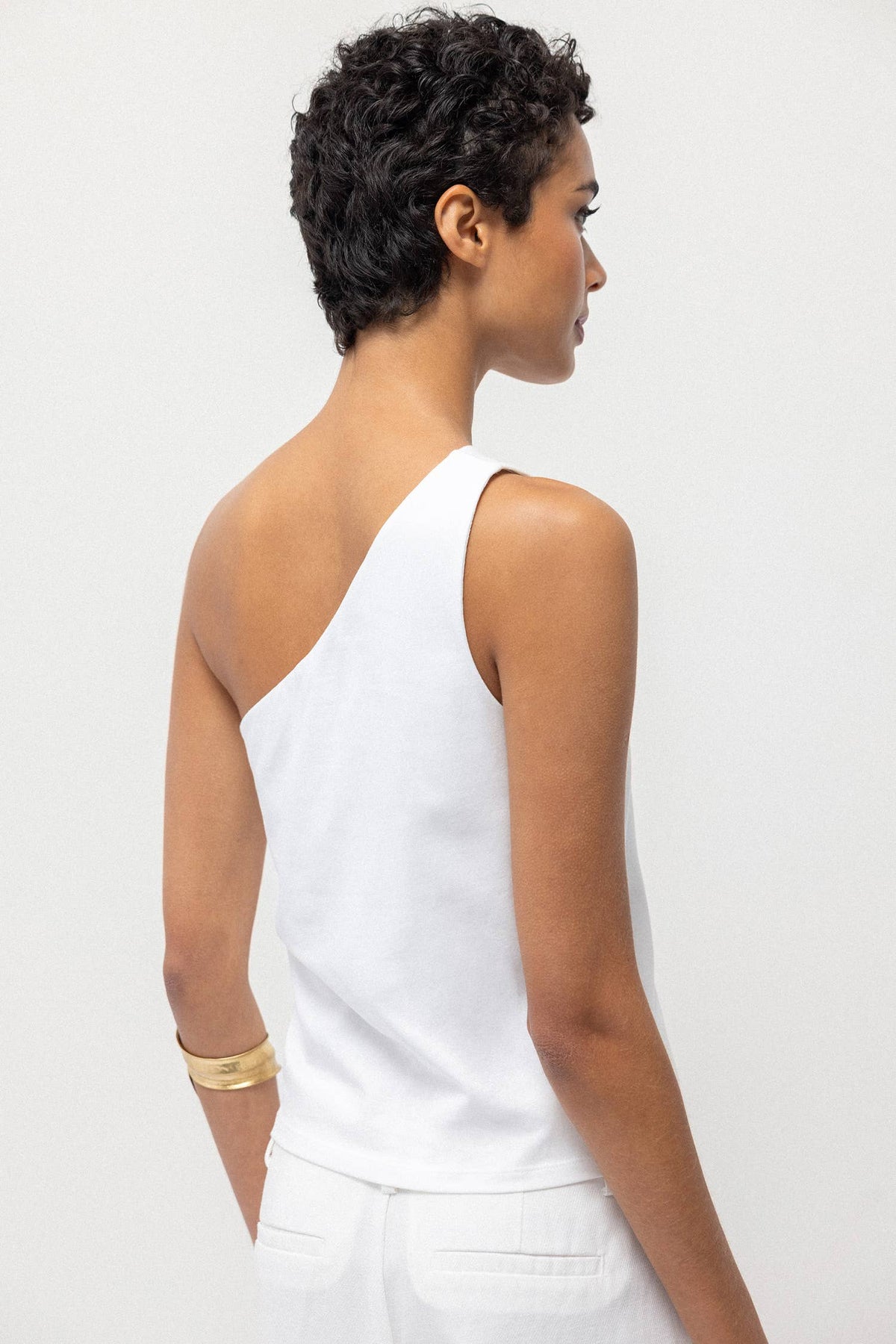 Phoebe Asymmetric Top