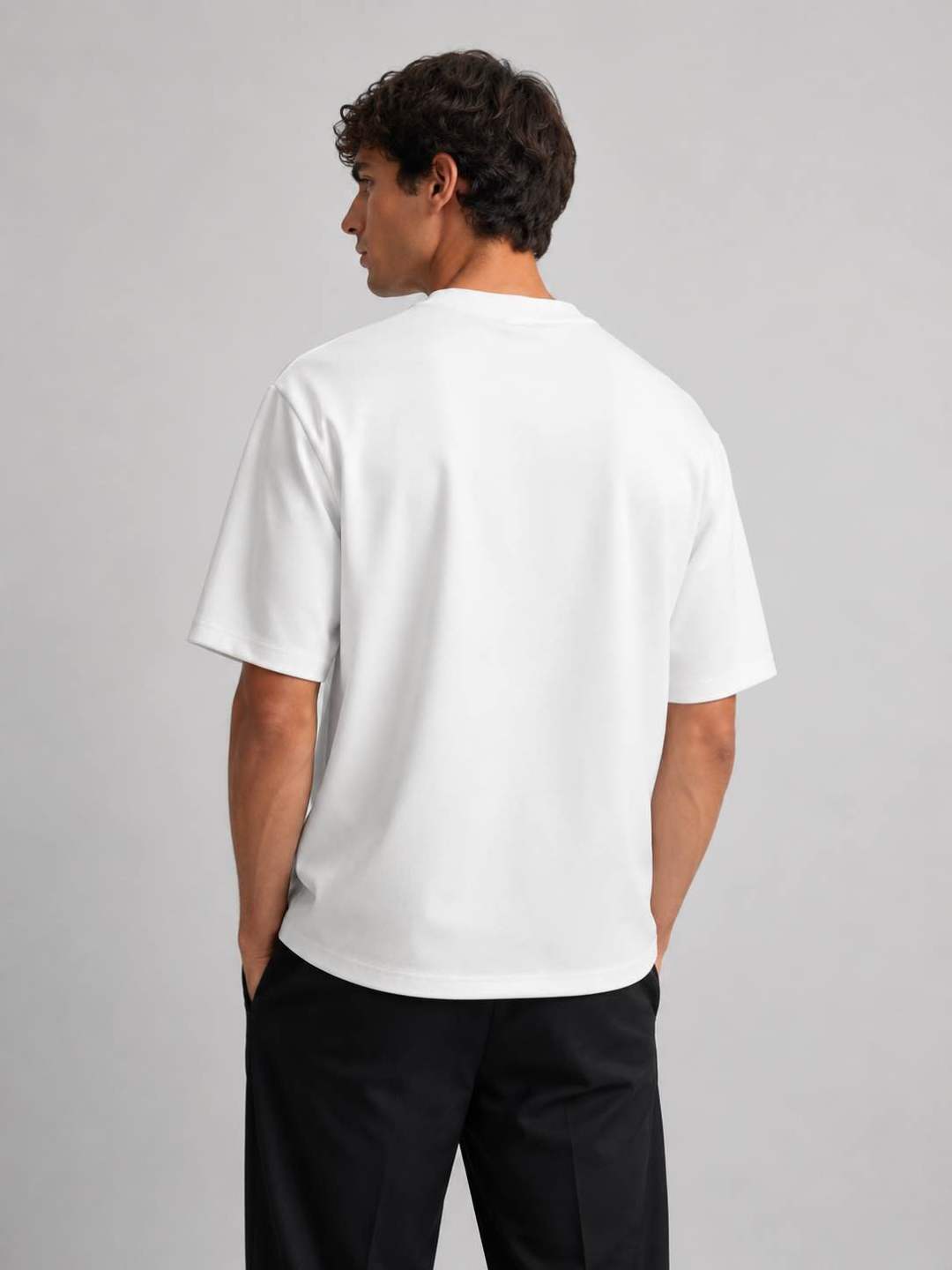 Nicolas Tee