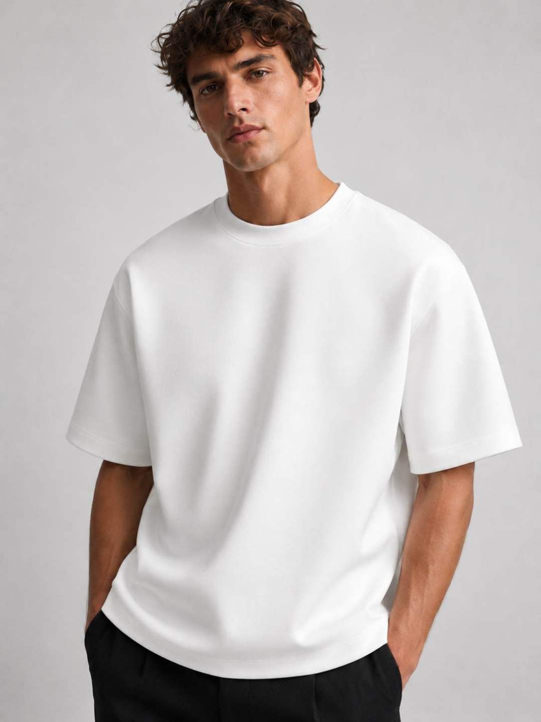 Nicolas Tee